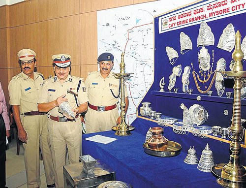 Valuables recovered by City Crime Branch displayed during a property parade, in Mysore, on Saturday. DH PHOTO
