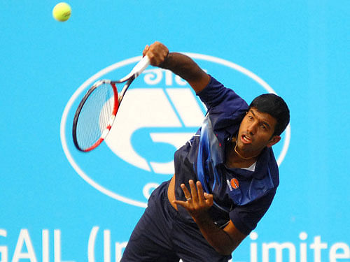 Indias tennis campaign at the Asian Games appears to be falling apart even before the start as a cloud of doubt is now hanging over Rohan Bopanna's participation since the top doubles player is keen to salvage his 2014 pro season by playing on the ATP Tour instead of competing in Incheon. DH file photo