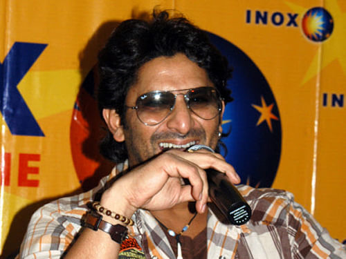 Actor-comedian Arshad Warsi, who will soon start shooting for his next film "Welcome To Karachi", says the movie looks at political facts in a real, but light-hearted manner.