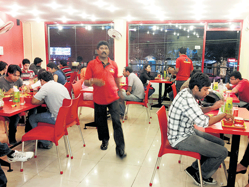 A view of the eatery.