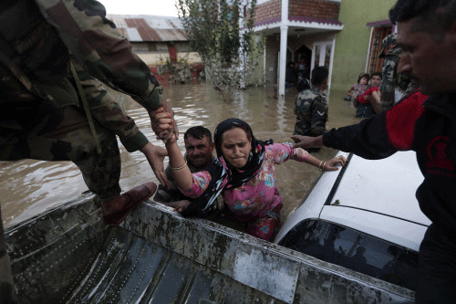 As Jammu and Kashmir battle unprecedented floods, the question that comes to everybody's mind is: Could this have been predicted? A warning along with forecast of the possible magnitude of the rains and an alert state administration could have saved precious lives and misery.Reueters photo