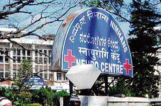 In a rare success, doctors from National Institute of Mental Health and Neurological Sciences (Nimhans), Bangalore, and the Army Command Hospital in Chandimandir Cantonment near here have successfully treated a 16-year-old boy suffering from rabies.   DH file photo