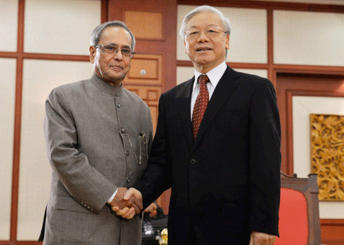 President Pranab Mukherjee on Monday could not but recall the old times in his home state of West Bengal when the Left used then Vietnamese struggle -against the US to unite their country in the 1960s and early '70s - to build its popularity. PTI