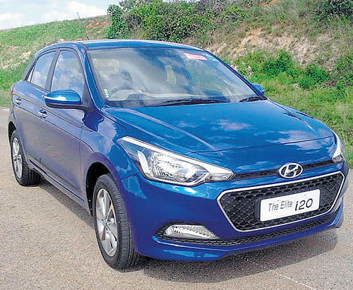 Hyundai dove into a new look with this model and chose to scrap the round fluidic edges to replace them with sharper lines giving the car a sporty look. Comfort levels at the back have been improved with newly added rear AC vents. DH PHOTOS BY Kishor Kumar Bolar