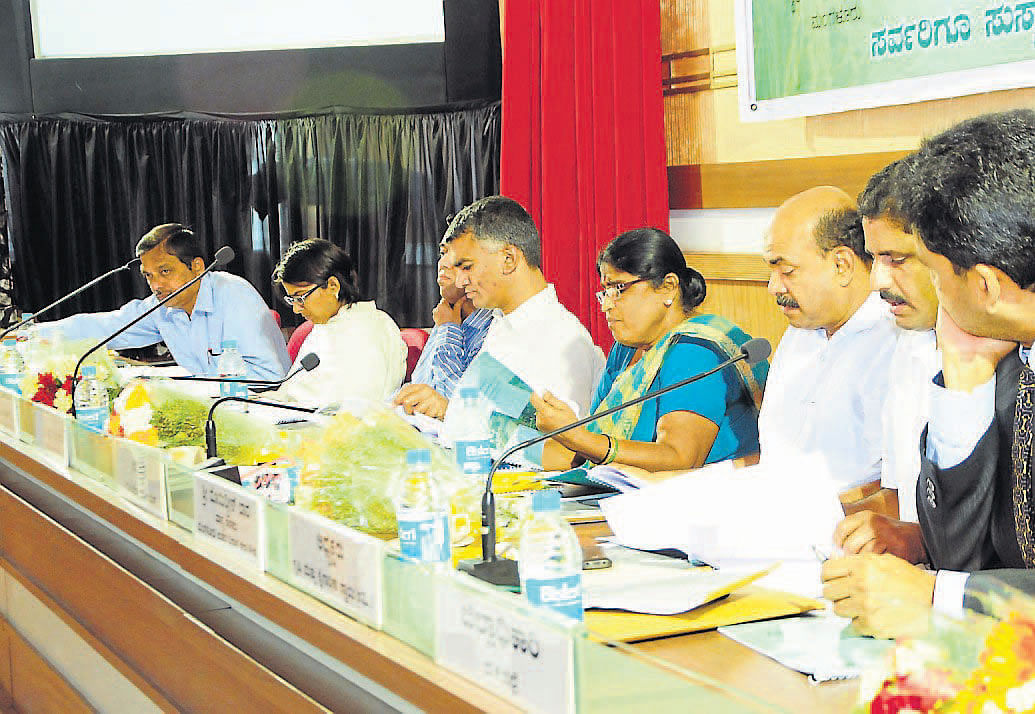 Agriculture Minister Krishna Byre Gowda chairs a review meeting at Dakshina Kannada Zilla Panchayat in Kottare in Mangalore on Tuesday. dh photo
