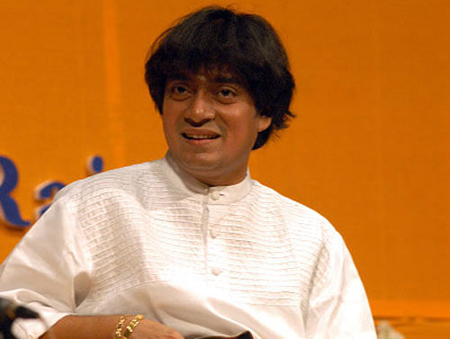 Well-known mandolin player Uppalapu Srinivas died Friday here at a private hospital. He was 45. File photo DH