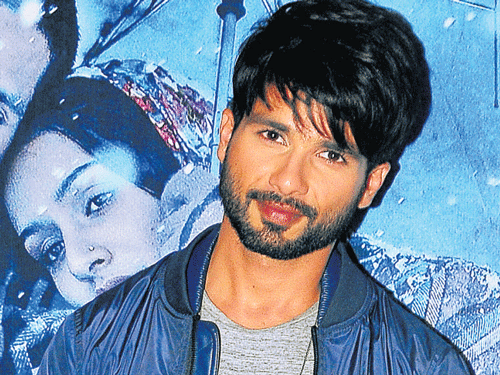 Actor Shahid Kapoor says that there is no one better to direct a Shakespearean film in Bollywood than Vishal Bharadwaj. Shahid is currently promoting his latest film Haider, which is an adaptation of the English playwright's popular drama 'Hamlet'. DH photo