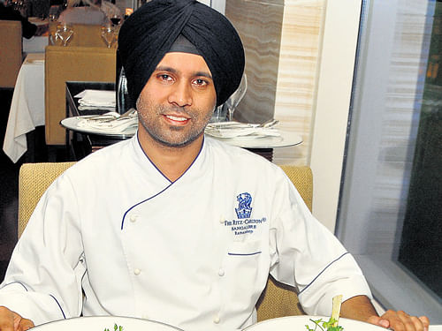 Guests at the The Ritz-Carlton will be in for a palatial treat as the hotel's Indian speciality restaurant Riwaz is offering royal Indian delights all this month. Chef Ramandeep has recreated the culinary magic from the legendary palaces of Kashmir, Patiala, Jaipur and Agra that have pleased the palates of kings and emperors from these hallowed lineages.