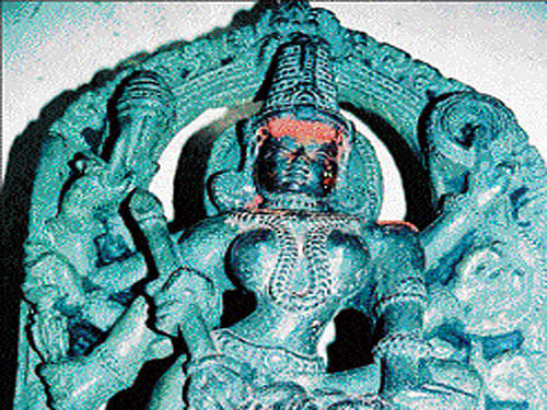 Kalyana Chalukyan style Durga; coastal form of Mahisamardhini; the goddess in Hoysala style; the goddess in Bagali style. photos by author