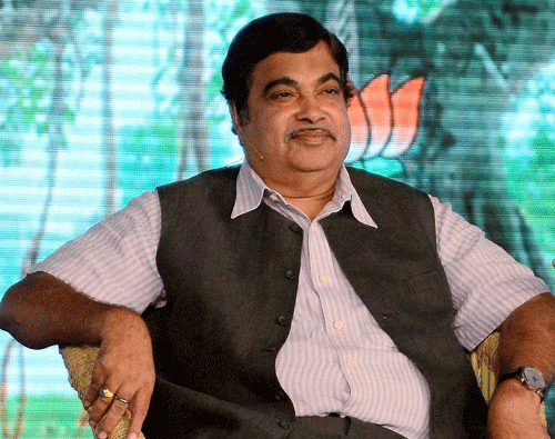 Road Transport Minister Nitin Gadkari will inaugurate the Delhi-Mumbai stretch electronic toll collection (ETC) facility to commuters on October 27.   PTI file photo