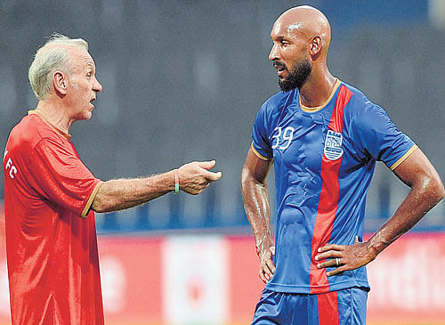 Mumbai City FC coach Peter Reid (left) will finally have the services of Nicolas Anelka for their clash against Chennaiyin FC on Tuesday. AP Photo