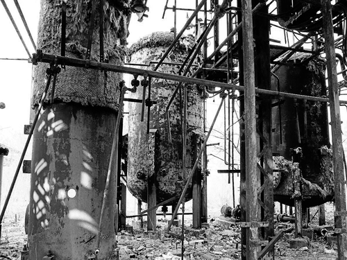 THE BHOPAL HORROR: While, the Indian government and Indian activists contended that slackmanagement and deferred maintenance caused the disaster, Union Carbide blamed sabotage. NYT