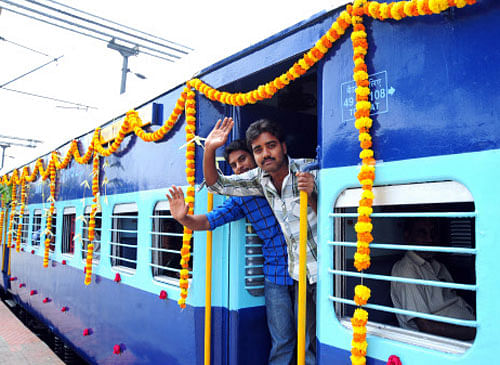 To mark Karnataka  Rajyotsava, Railway Minister D V Sadananda Gowda on Saturday flagged off three new trains from Yeshwantpur, announced in the budget this year. DH File Photo For Representation