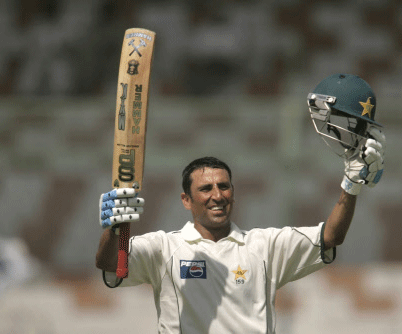 He stole the limelight with his batting prowess in the just-concluded Test series win over Australia, but senior Pakistan batsman Younis Khan has said that he thought about quiting cricket after being dropped unceremoniously from the ODI squad last month. AP