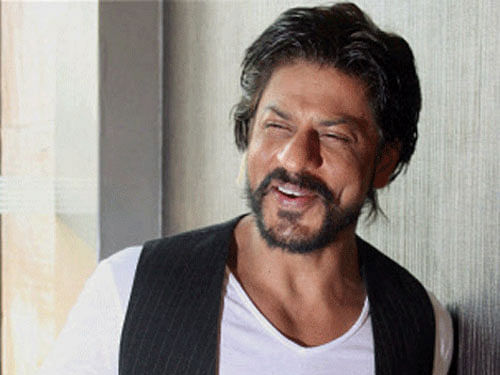 An inspiration for many, Shah Rukh Khan says struggling actors should be concerned about their craft rather worrying about looks. PTI file photo