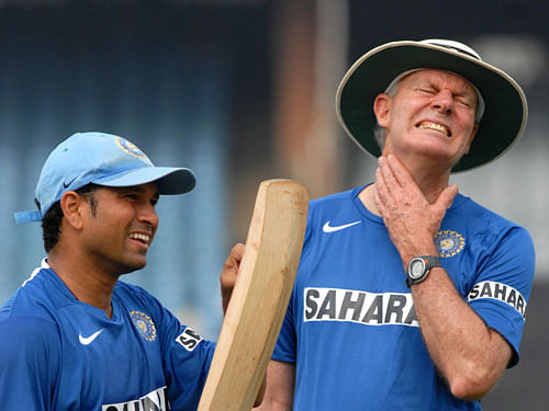 Sachin Tendulkar's scathing attack on Greg Chappell today received the whole-hearted backing of two of his then teammates. DH File Photo