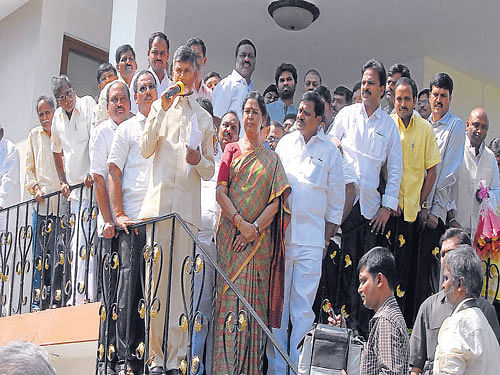 AP Chief Minister N Chandrababu Naidu addresses TDP party workers at his residence on Saturday. DH PHOTO