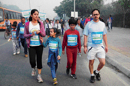 Delhizens pledge to walk, adopt healthy lifestyle