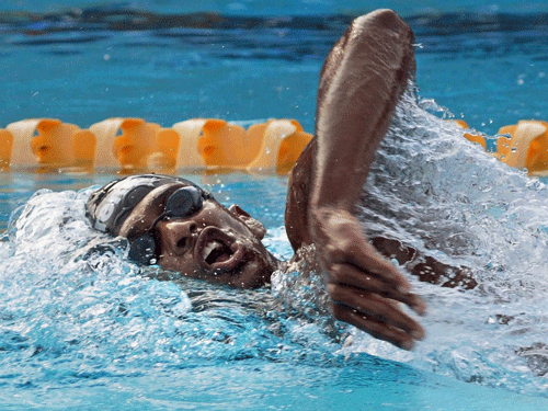 Railways' Sajan Prakash swims his way to gold in the men's 1500 meter freestyle event during 68th Senior National Aquatic Championship in Kolkata Thursday. PTI Photo