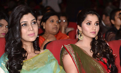 Television actor Sakshi Tanwar and Tennis player Sania Mirza during the inauguration of National Children's Film Festival in New Delhi on Friday. PTI Photo