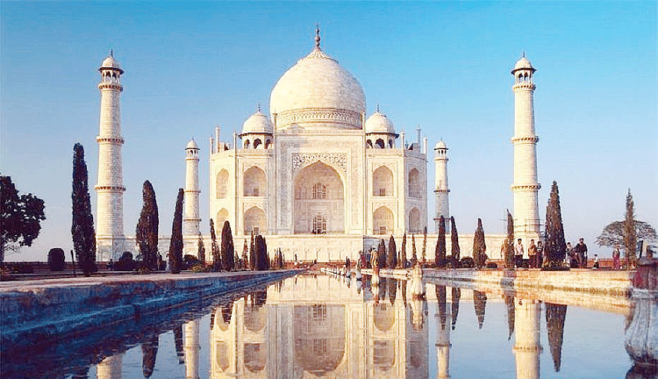 Foreigners' fascination with Taj wanes