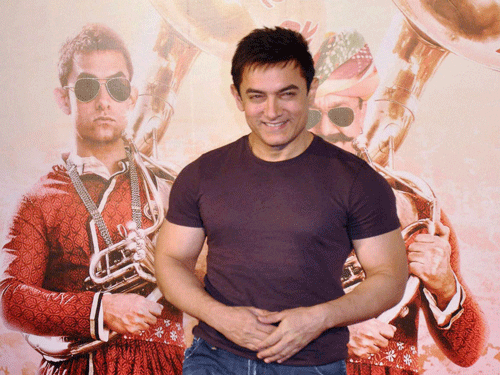 Aamir Khan today deprecated the unwillingness of certain tops actors and filmmakers in experimenting with content and instead chasing box office profit. PTI photo