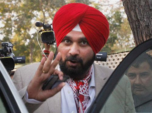 BJP is feeling the strain, forcing senior leaders from both sides to step in and claim that all is well. Both sides have indulged in shadow-boxing in recent weeks with the centrepiece being Navjot Singh Sidhu. PTI File Photo