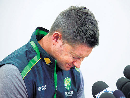 Captain Michael Clarke gave a graphic illustration of the raw emotions of the Australia team when he broke down repeatedly while paying tribute to former team-mate Phillip Hughes on Saturday. Reuters