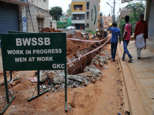 The audit report of the Bangalore Water Supply and Sewerage Board (BWSSB) reeks of graft, bringing to the fore financial irregularities to the tune of Rs 22.43 crore in 12 sub-divisions from the erstwhile City Municipal Council (CMC) areas that have been brought under BBMP limits. DH file photo