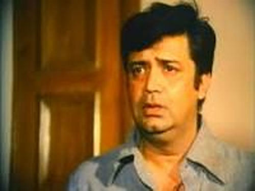 Veteran Bollywood character actor, director and producer Deven Verma died here early Tuesday following a heart attack and kidney failure, family sources said. He was 77.Screen Grab