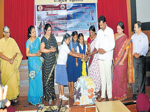 Zilla Panchayat Vice president Sathish Kumpala, ZP Standing Committee (Health and Education) President Chandrakala, DIET Principal Cyprian Monteiro and others at the inauguration of child safety week organised by the Department of Public Instructions and Sarva Shiksha Abhiyan in Mangaluru on Tuesday. DH photo