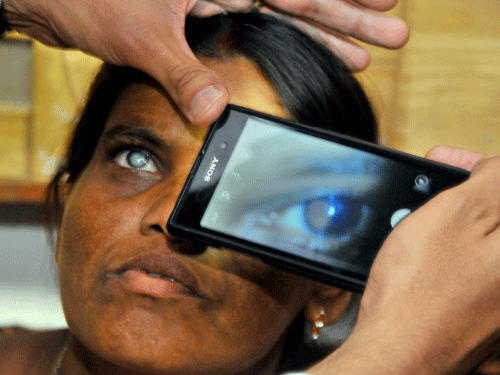 Close on the heels of the recent case of medical negligence in Chhattisgarh, at least 16 people have lost eyesight after they were operated at an eye camp in a village in Gurdaspur district of Punjab. Their eyes have been permanently damaged.  DH file photo. For representation purpose