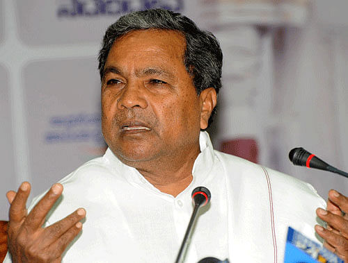 Siddu opposes converting plan panel into think tank