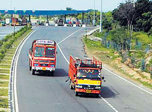 There has been an unprecedented pickup in execution amid a proactive government and faster approvals by implementing agencies, according to a study by Crisil Research released on Tuesday. At least 75 per cent of the 16 road projects awarded last fiscal are already being executed, Crisil said.