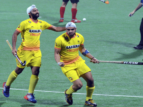 India wasted a golden opportunity to break their 32-year-old medal jinx in the Hero Champions Trophy hockey tournament after going down to Australia 1-2 in a hard-fought bronze medal play-off match of the eight-nation meet here today. PTI file photo