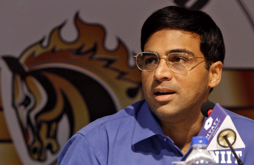 Former world champion Viswanathan Anand settled for his fourth draw in the London Chess Classic and almost went out of title race at the Olympia here today. Reuters file photo