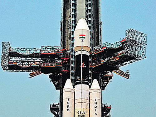 The  GSLV Mk-III mock-up at the second launch pad.