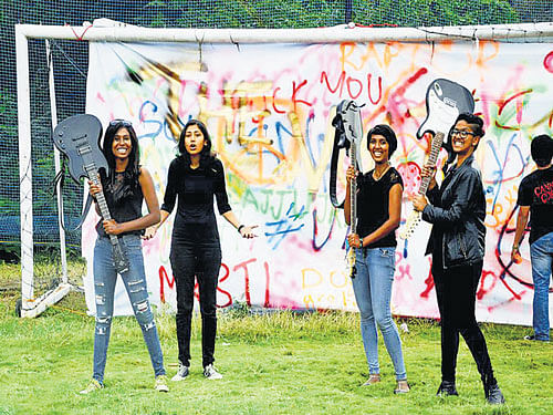 TEAM EFFORT (Fromleft) Rithika, Suvarna, Anagha, Vinaya from'The Void' .