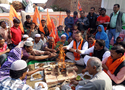 Three of those who converted to Christianity have returned to Hindu fold at a 'ghar wapasi' (returning home) ceremony by the VHP, a police official said. PTI file photo