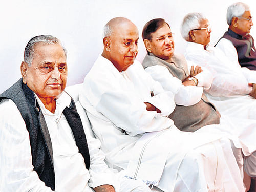 In a precursor to their grand merger plan, six political constituents of the erstwhile Janata Parivar will share a common platform tomorrow to corner the Narendra Modi government over various issues including its 'failure' to fulfil election promises.