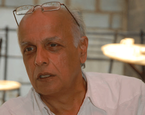 Two of the eleven alleged gang members of fugitive gangster Ravi Pujari, held in connection with a plot to attack film producer brothers Mahesh Bhatt and Mukesh Bhatt, confessed to have hatched the conspiracy to kill them, police claimed today. File DH image