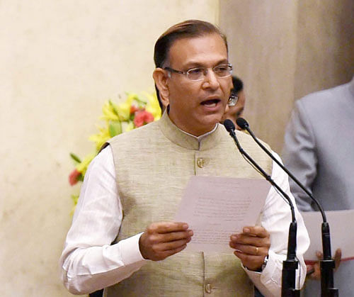 Asserting the government is committed to fiscal consolidation, Minister of State for Finance Jayant Sinha today said the quality of figure was important. Photo: DH