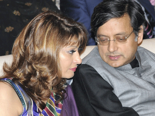 Shashi Tharoor with Sunanda Pushkar at an event. Photo: PTI (File)
