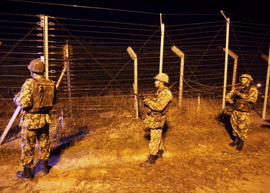 Pakistani Rangers and BSF troops exchanged fire along the International Border in Kathua district of Jammu and Kashmir. Photo: PTI