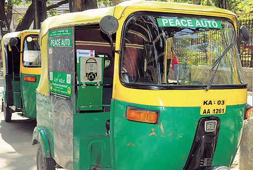 After foraying into taxi services, aggregator TaxiForSure on Friday launched autorickshaw services in the City. The service will be available at a click on the TaxiForSure mobile app, wherein customers can book an auto to commute in the City. DH file photo