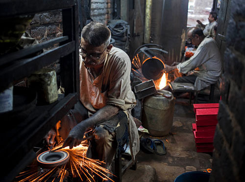 India's economy to grow at 6.5 percent in 2016. Photo: AP (File)