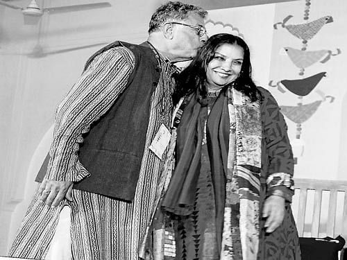 Candid moment: Shabana Azmi and Girish Karnad during a session at the Jaipur Literature Festival 2015, in Jaipur on Thursday. PTI