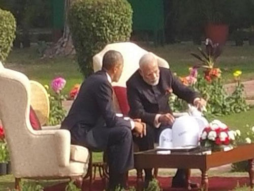 Modi took his chai pe charcha concept to commanding heights here Sunday, serving up the brew to Obama from a silver teapot.Image Courtesy: Twitter