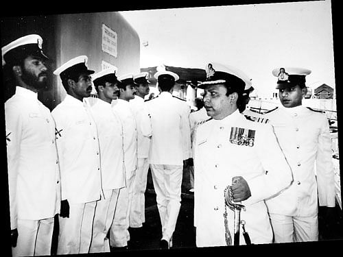 MV Prabhakar as the Commanding Officer of 'INS Dunagiri' inspecting the Guard of Honour on January 26, 1989 aboard the ship.