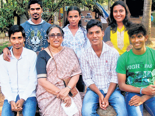 UNIQUE  Dr Shashi Rao with some of her students in the campus